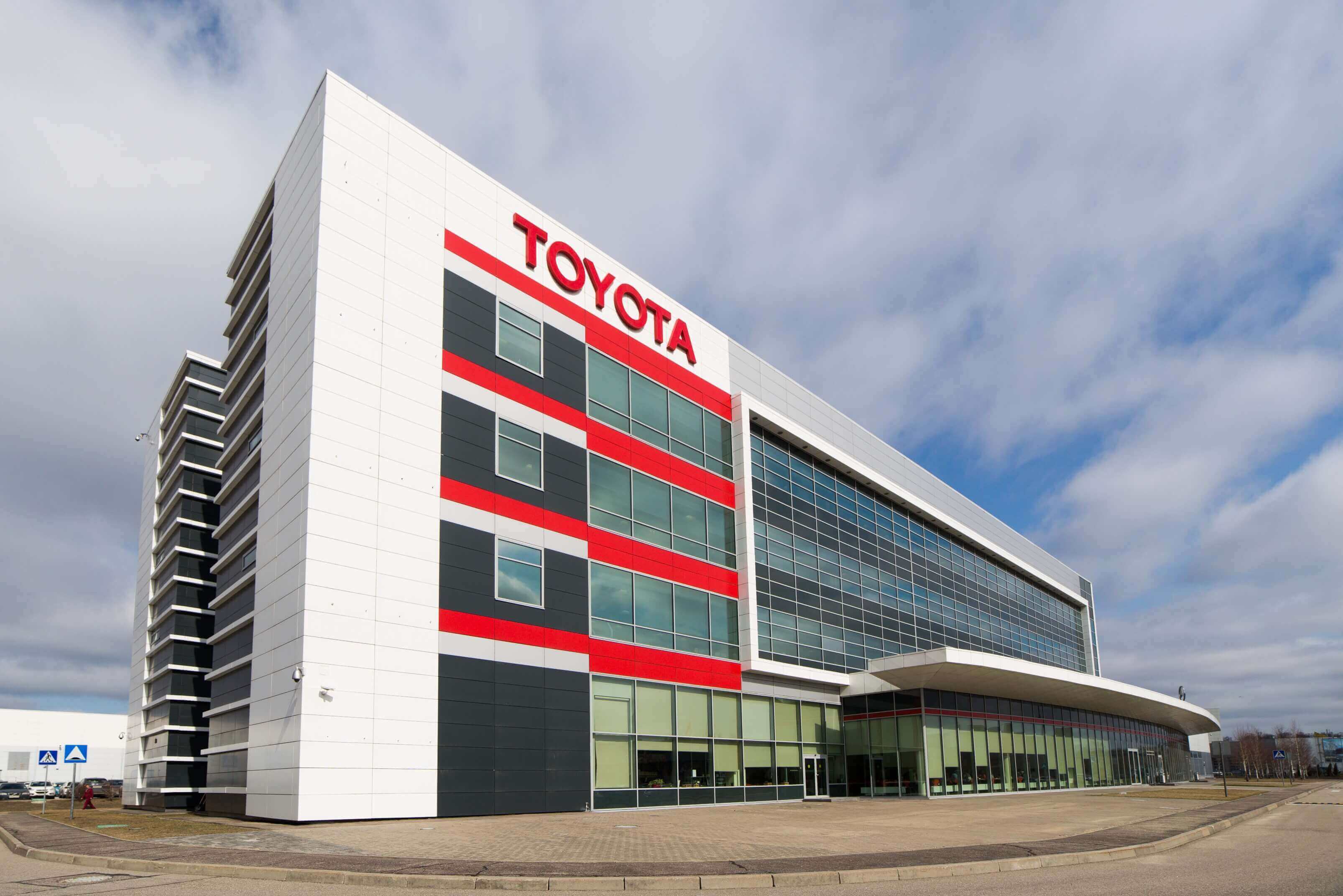 Изображение на странице Последние новости и события в мире Toyota Тойота Центр Мурманск